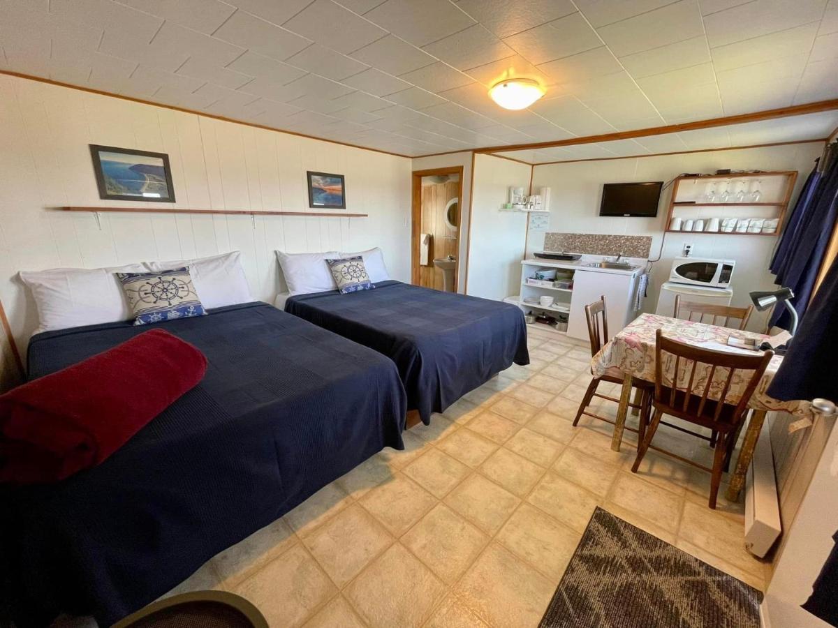 Chalets Bernatchez มงต์แซงต์ปิแยร์ ภายนอก รูปภาพ